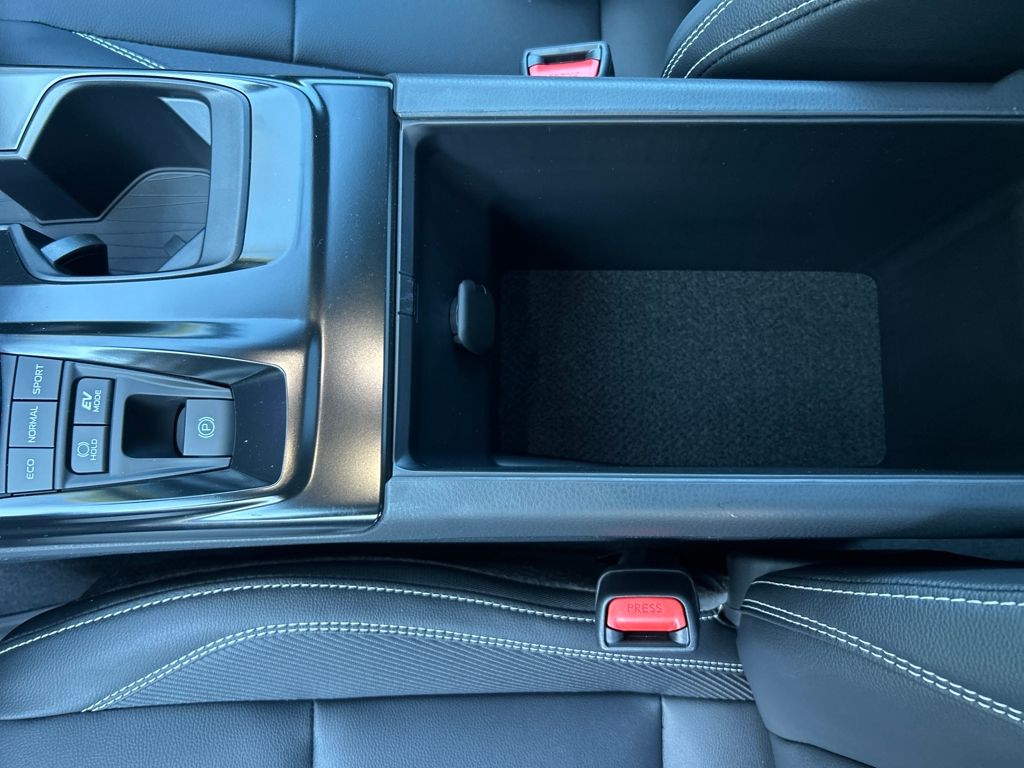 2026 Toyota Camry SE photo 26