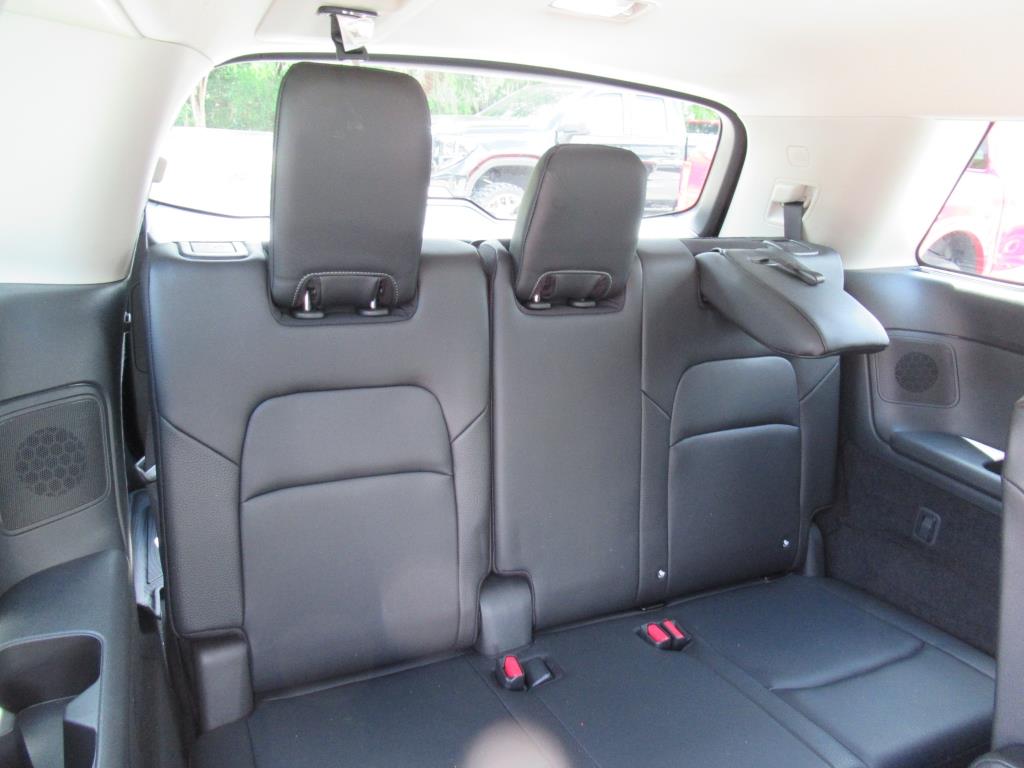 2023 Nissan Pathfinder SL photo 31