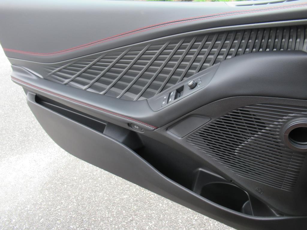 2025 Dodge Charger R/T photo 24