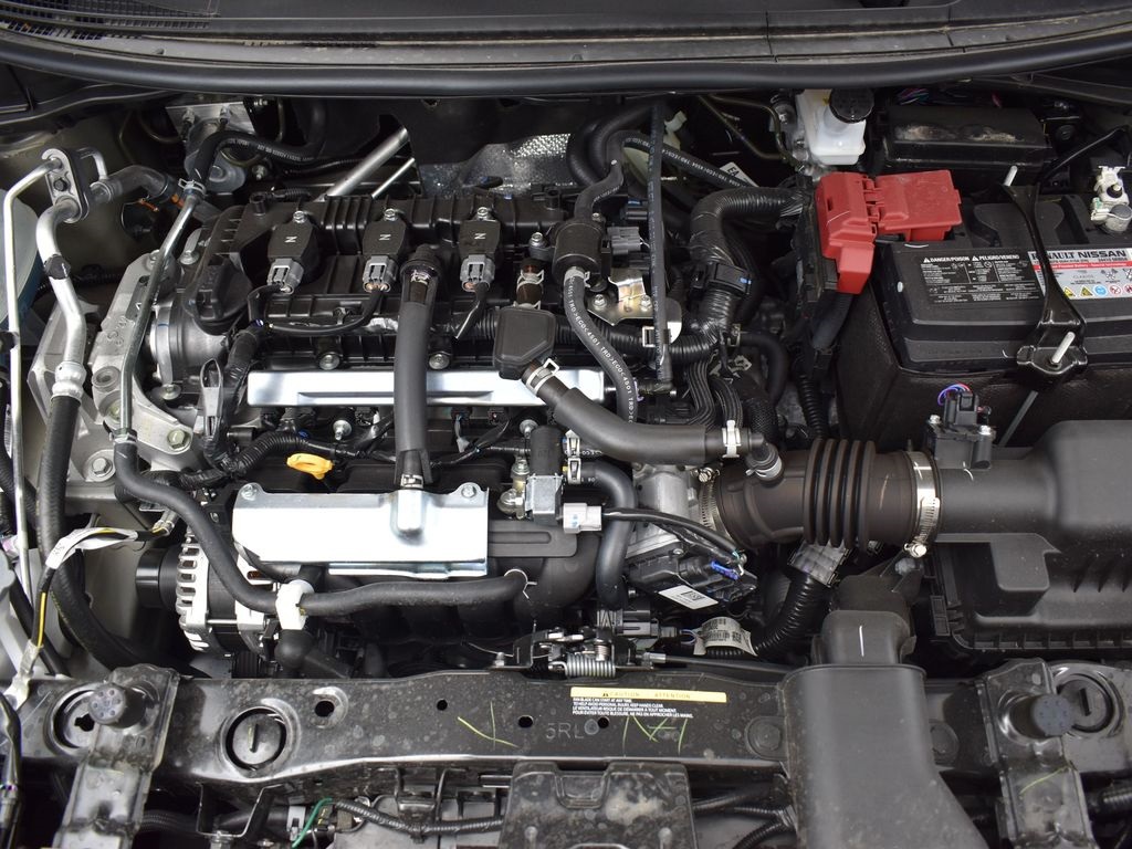 2025 Nissan Versa 1.6 S photo 29