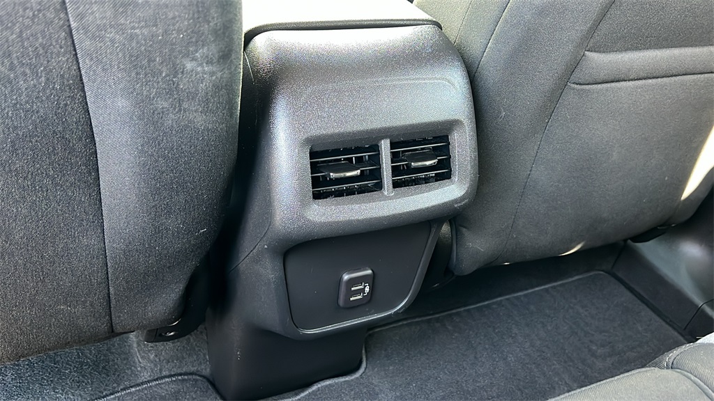 2023 Chevrolet Equinox LS photo 4