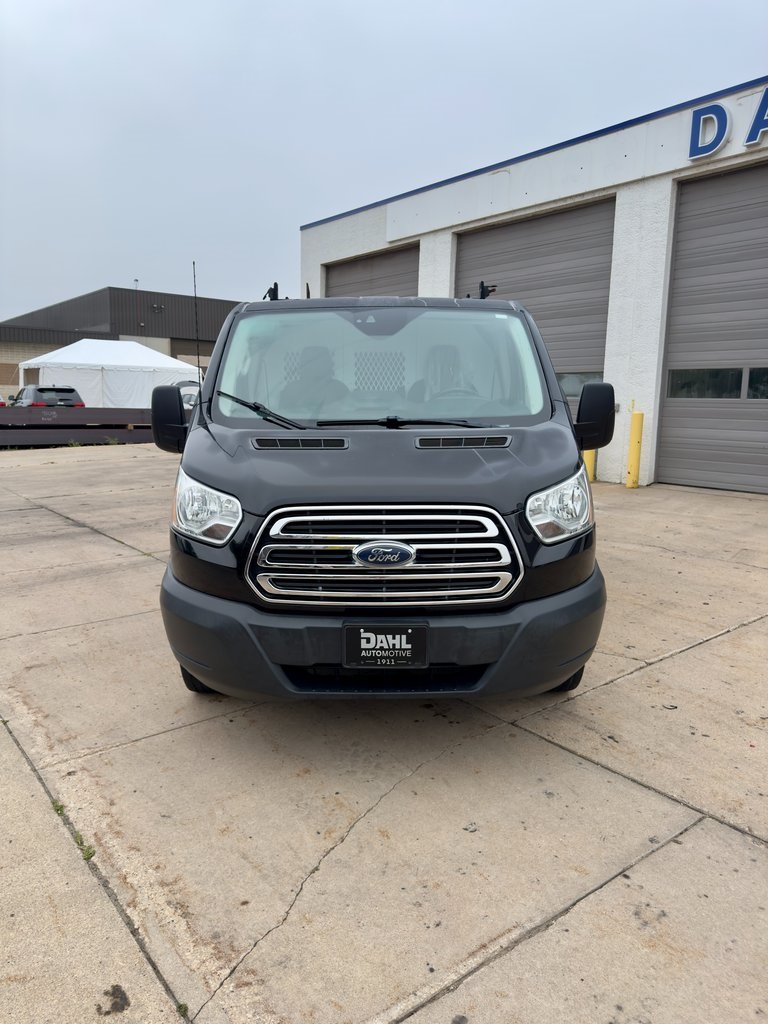 2017 Ford Transit photo 3