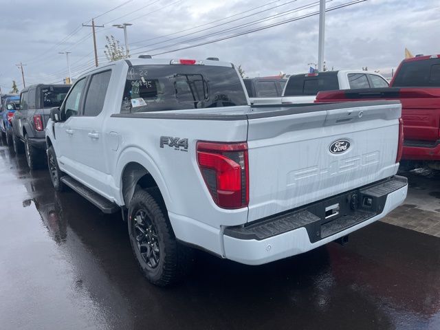 2025 Ford F-150 XLT photo 3