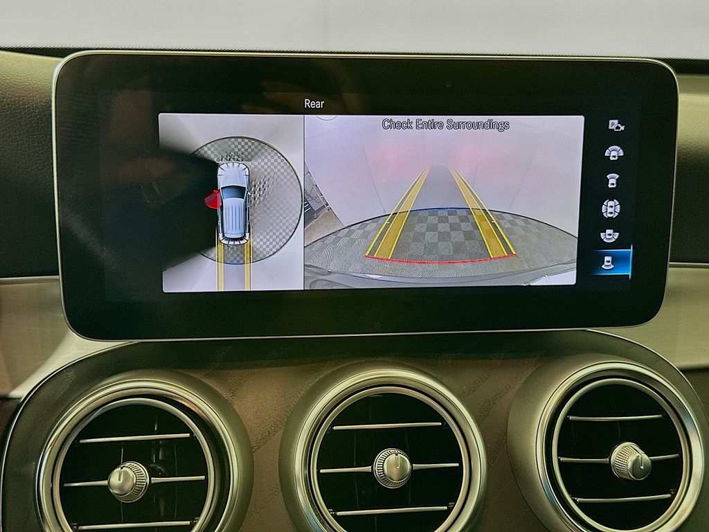 2022 Mercedes Benz GLC 300 4MATIC photo 13
