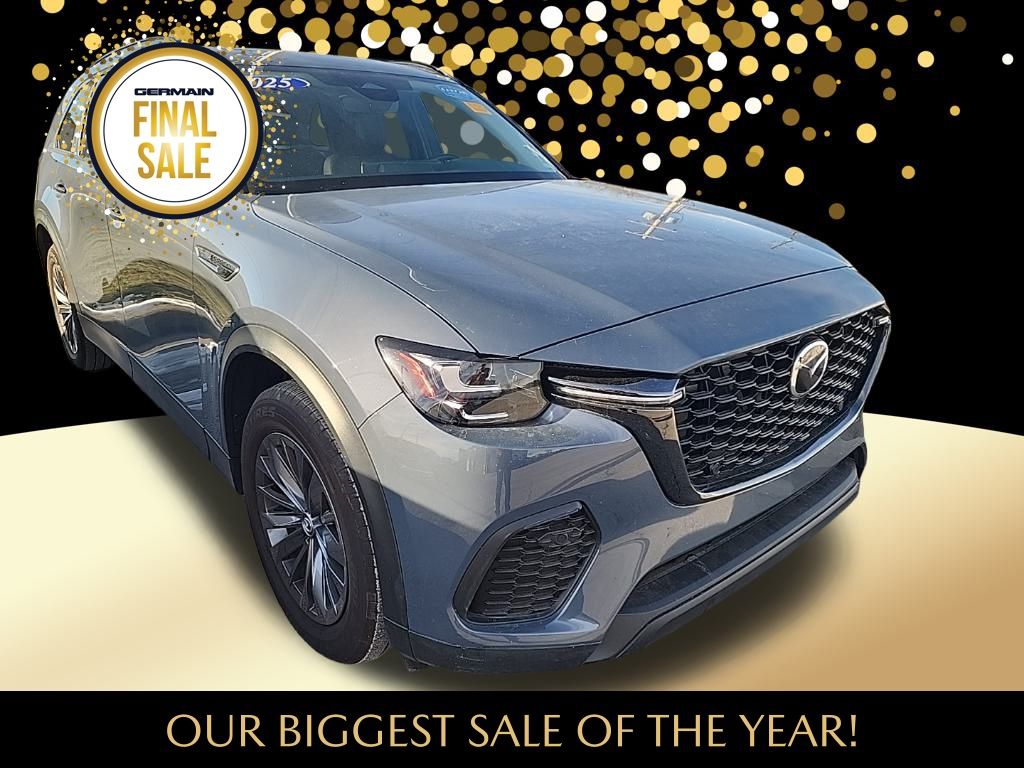 2025 Mazda CX-70 Preferred Package's photo