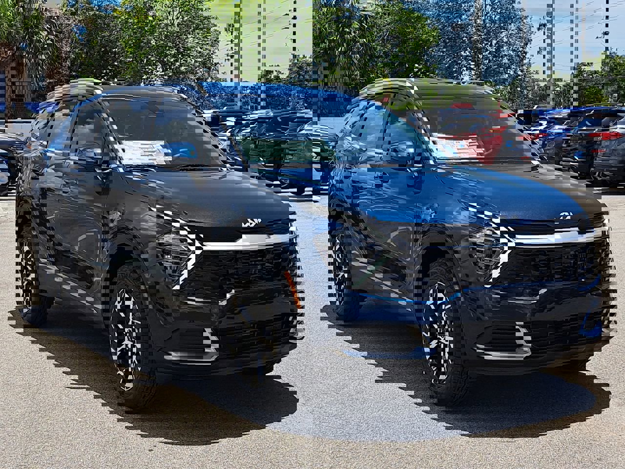 2025 Kia Sportage Hybrid EX photo 3