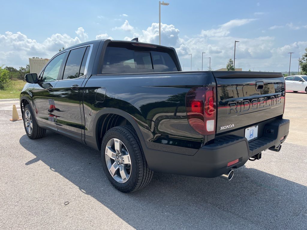 2025 Honda Ridgeline RTL photo 4