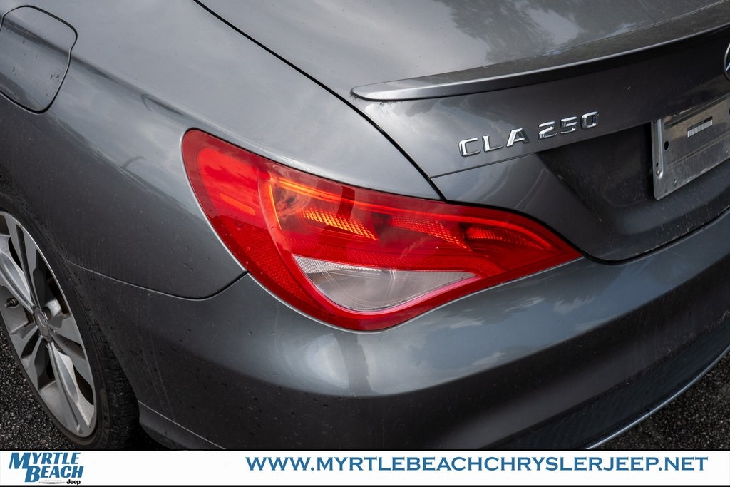 2015 Mercedes Benz CLA 250 photo 11