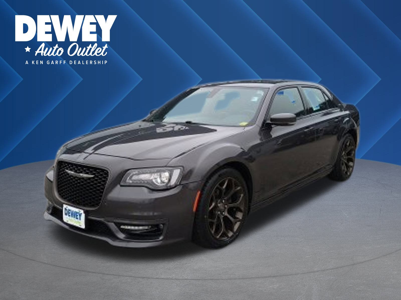 2017 Chrysler 300 S's photo