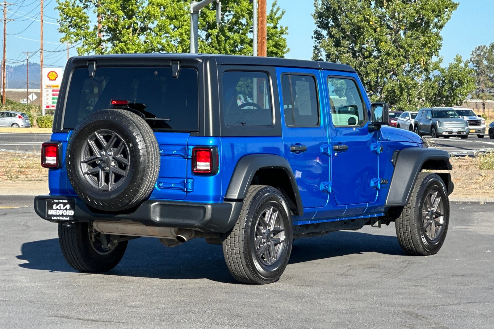 2024 Jeep Wrangler Sport S photo 4