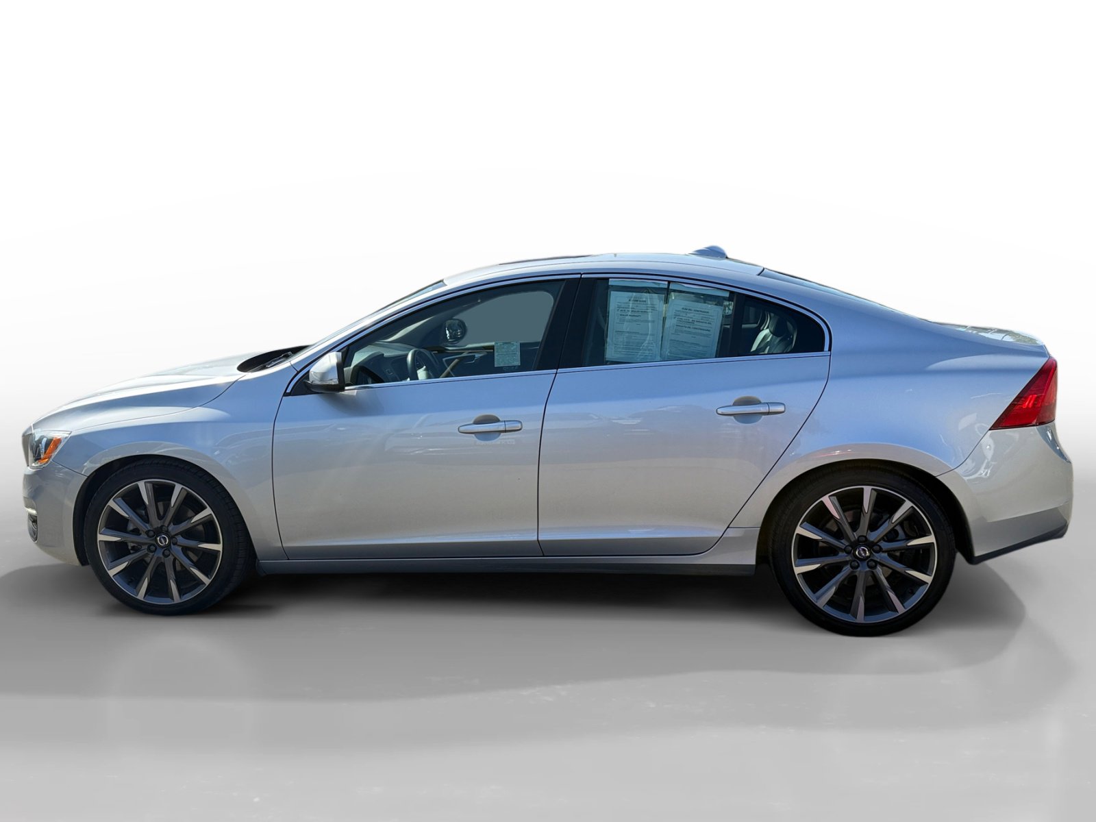 2015 Volvo S60 T5 Premier photo 2