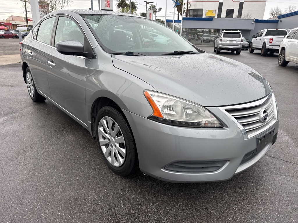2013 Nissan Sentra SV's photo