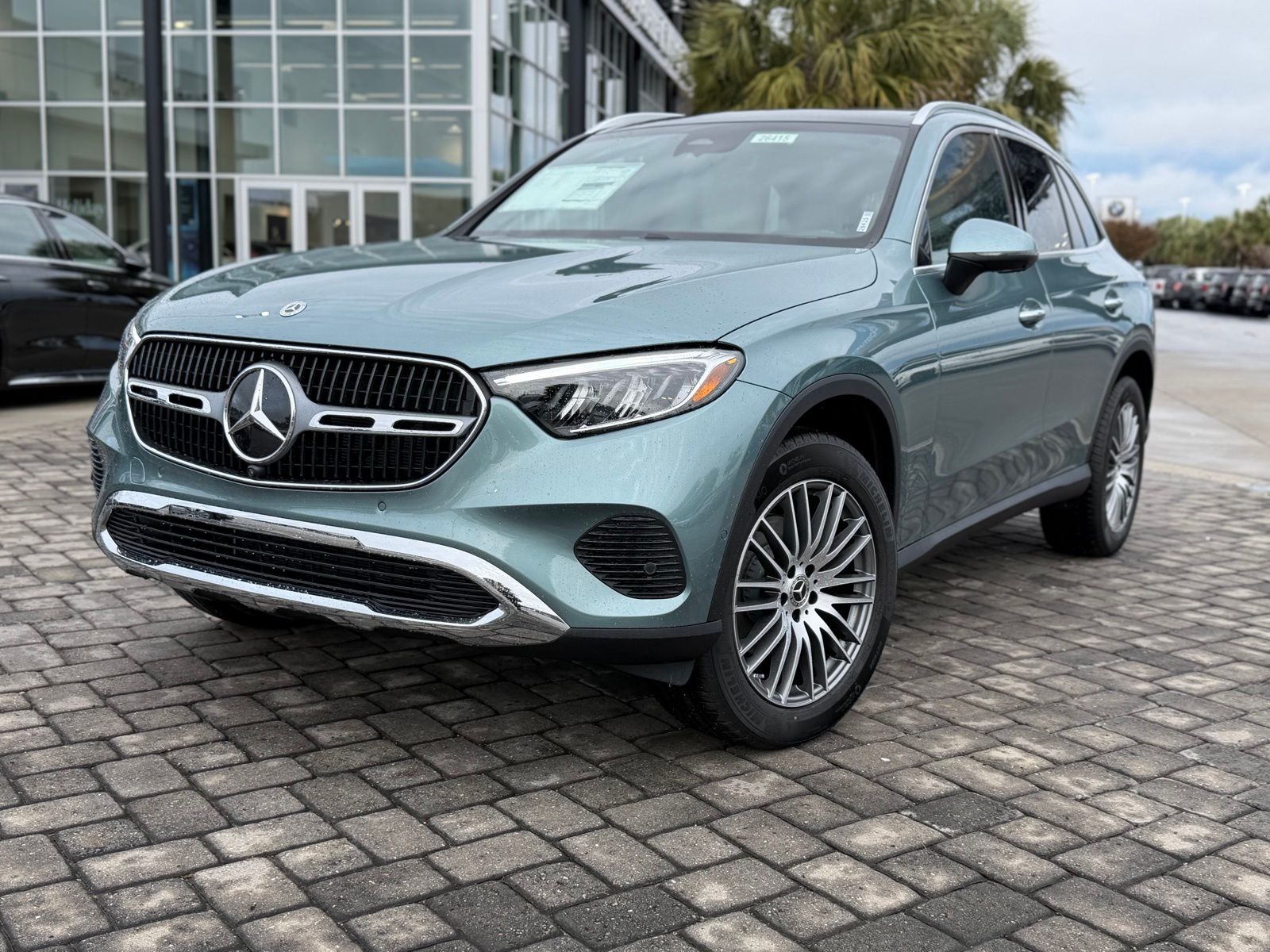 2026 Mercedes-Benz GLC Base's photo