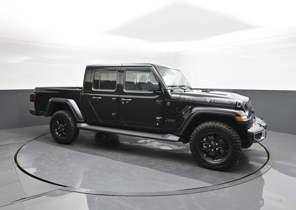 2025 Jeep Gladiator Sport photo 16
