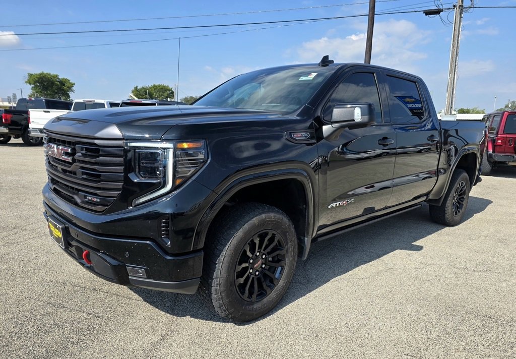 2023 GMC Sierra 1500 AT4X's photo