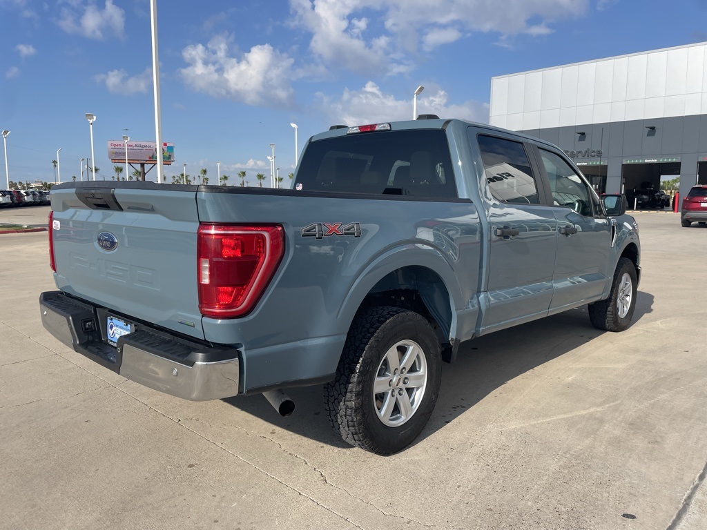 2023 Ford F-150 XLT photo 2