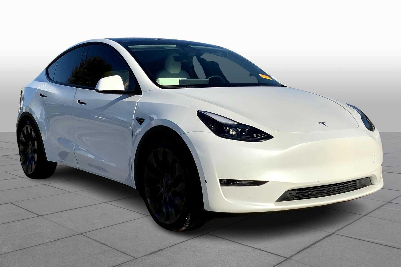 Used 2023 Tesla Model Y Performance with VIN 7SAYGDEF1PF773321 for sale in Houston, TX