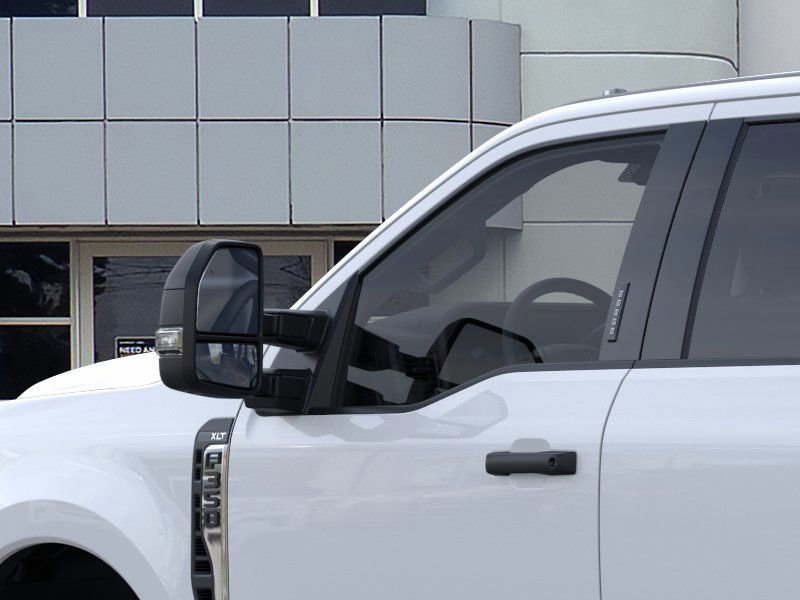 2025 Ford F-350 XLT photo 18