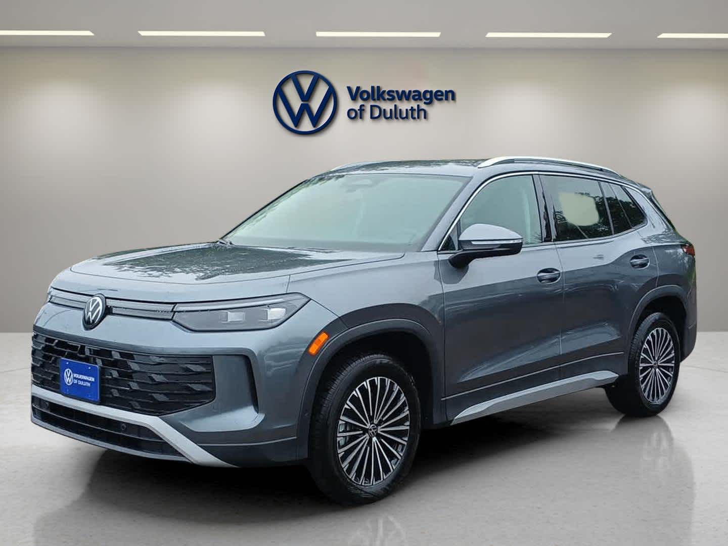 2025 Volkswagen Tiguan S's photo