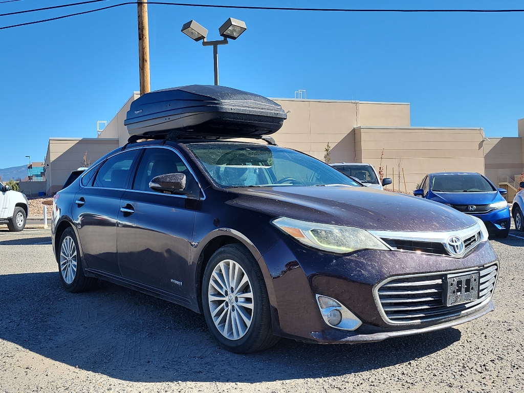 2013 Toyota Avalon Hybrid Limited photo 2