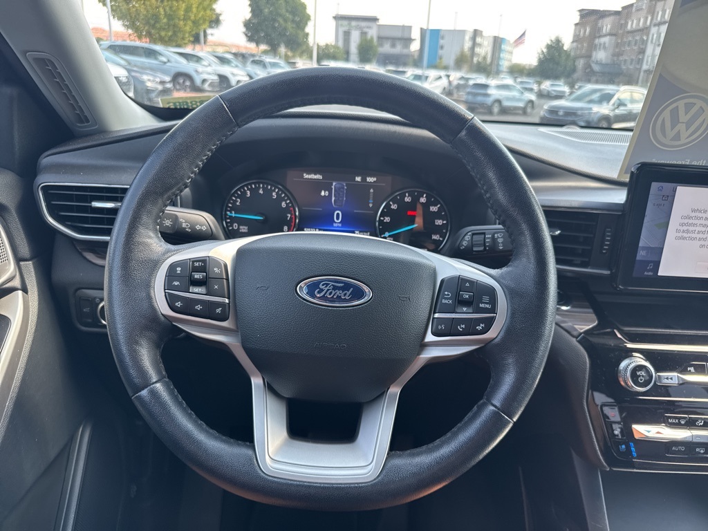 2022 Ford Explorer Limited photo 16