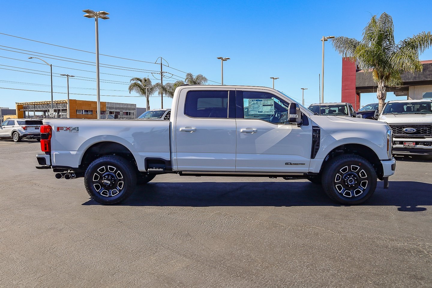 2026 Ford F-350 Platinum photo 3