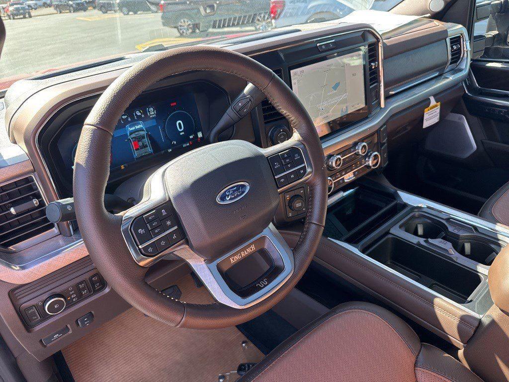 2025 Ford F-250 King Ranch photo 4