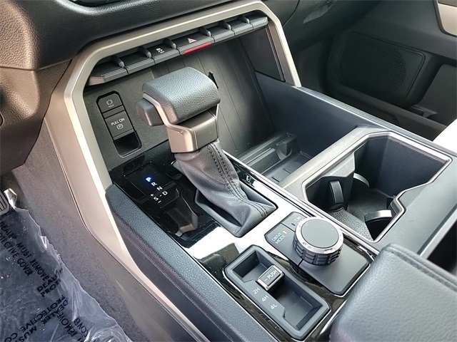 2024 Toyota Tundra SR5 photo 18