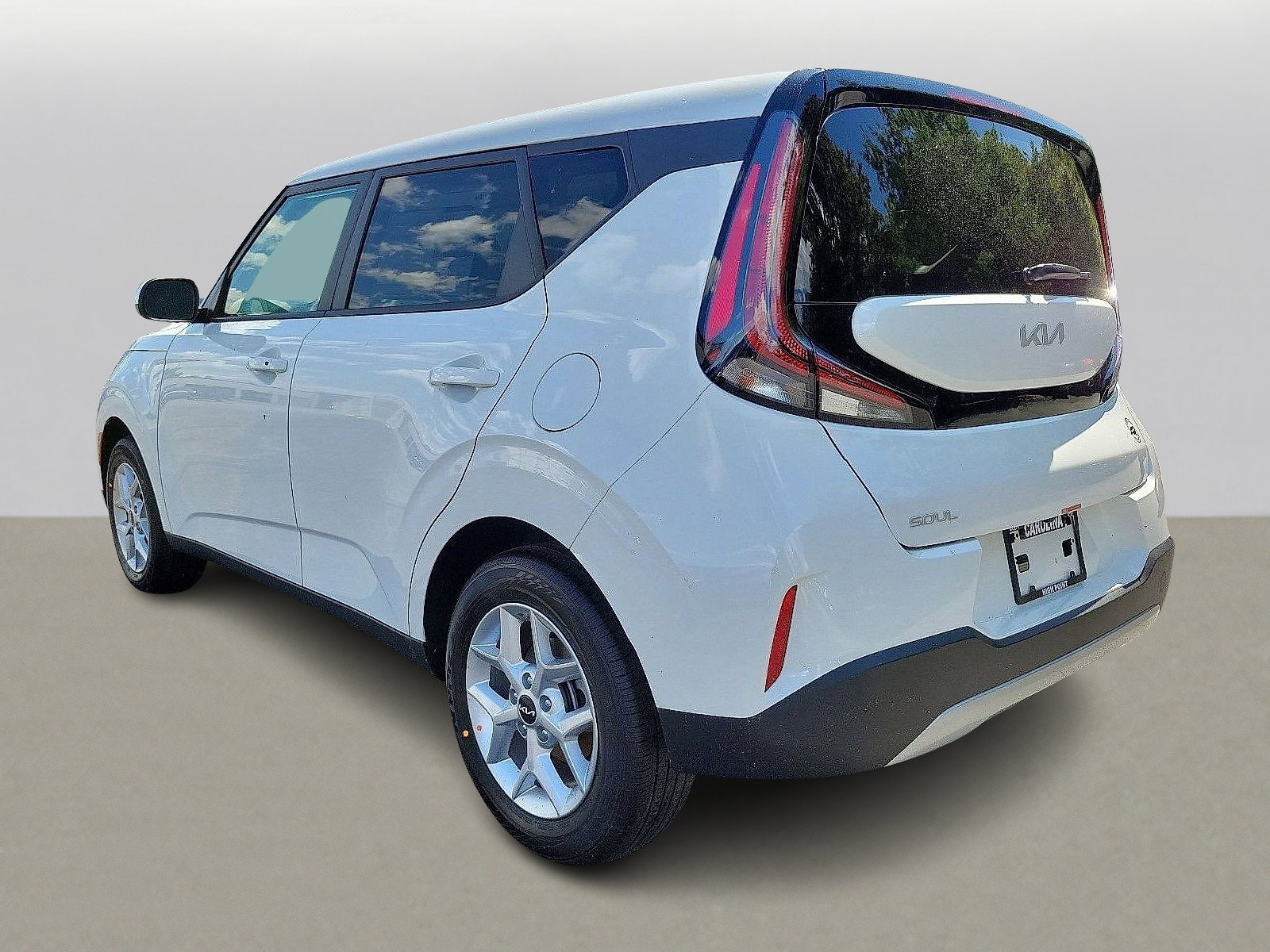 2025 Kia Soul S photo 2