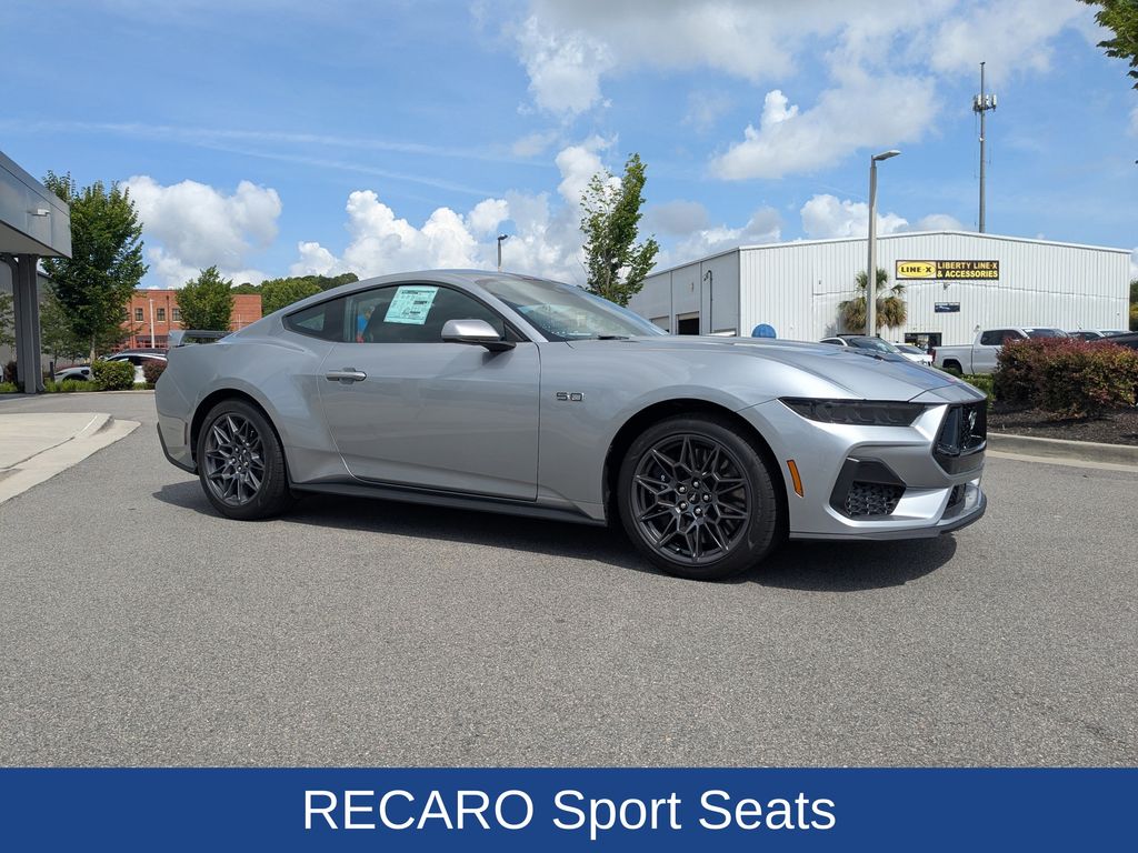 2025 Ford Mustang GT Premium photo 2