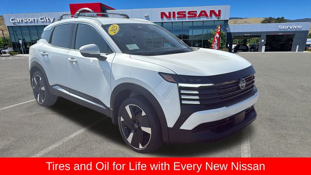 2025 Nissan Kicks SR AWD's photo