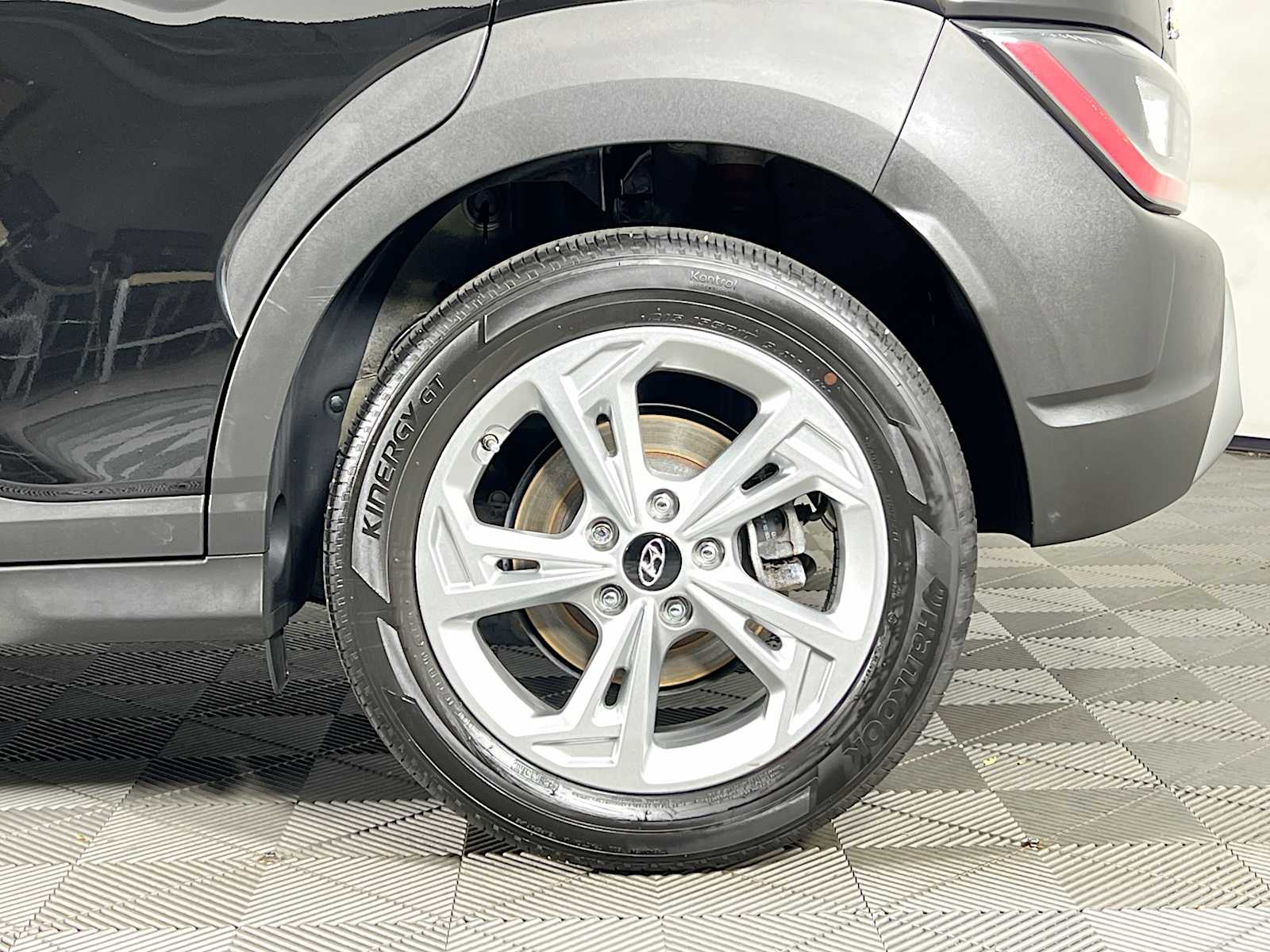 2023 Hyundai Kona SEL photo 11