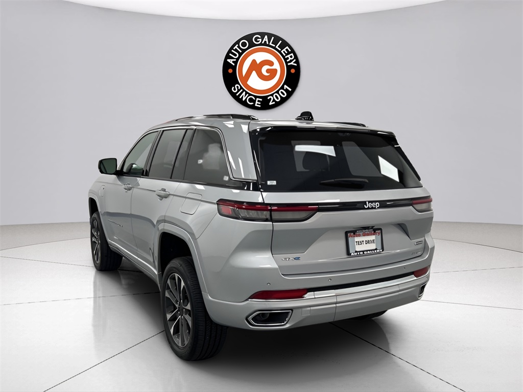 2022 Jeep Grand Cherokee Overland 4xe photo 3