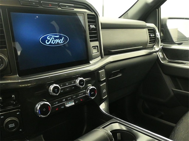 2022 Ford F-150 XLT photo 11
