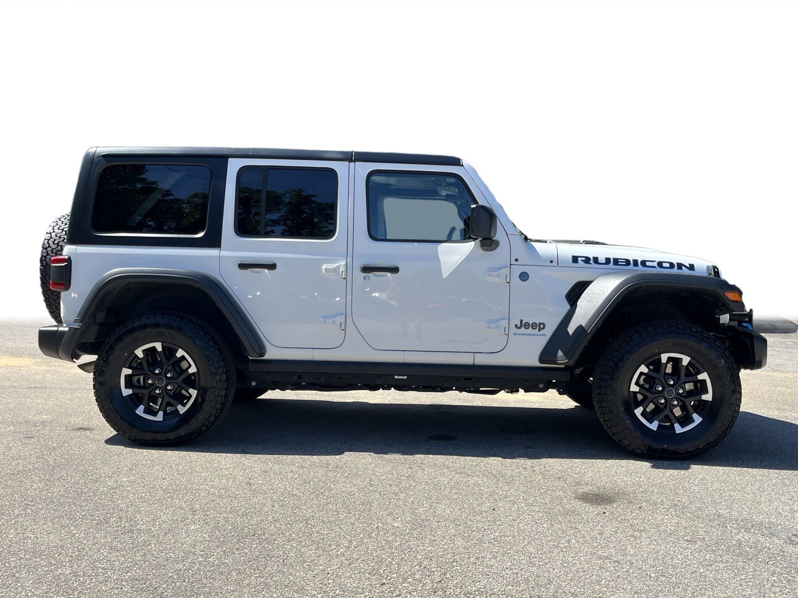 2024 Jeep Wrangler 4xe Rubicon photo 16