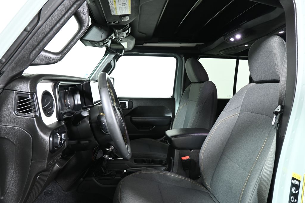 2024 Jeep Wrangler Sport S photo 5