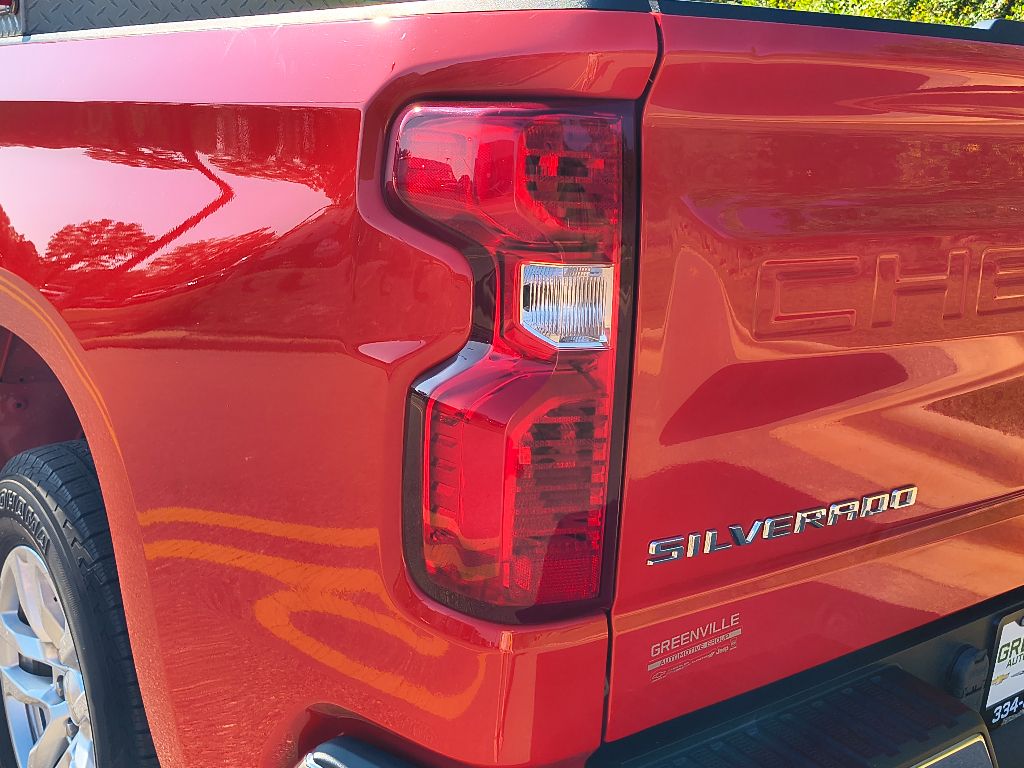 2020 Chevrolet Silverado 1500 LT photo 4