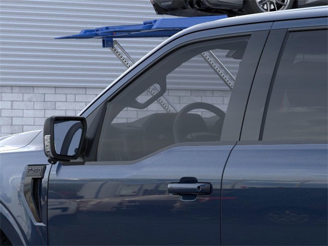 2025 Ford F-150 XLT photo 19