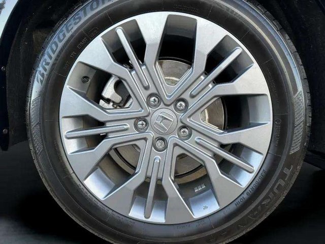2025 Honda Odyssey Touring photo 39