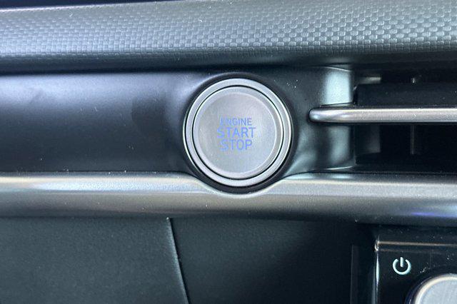 2025 Hyundai Santa Cruz SE photo 20