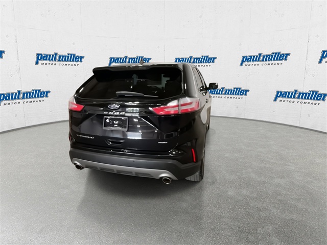 2022 Ford Edge Sport Titanium photo 10