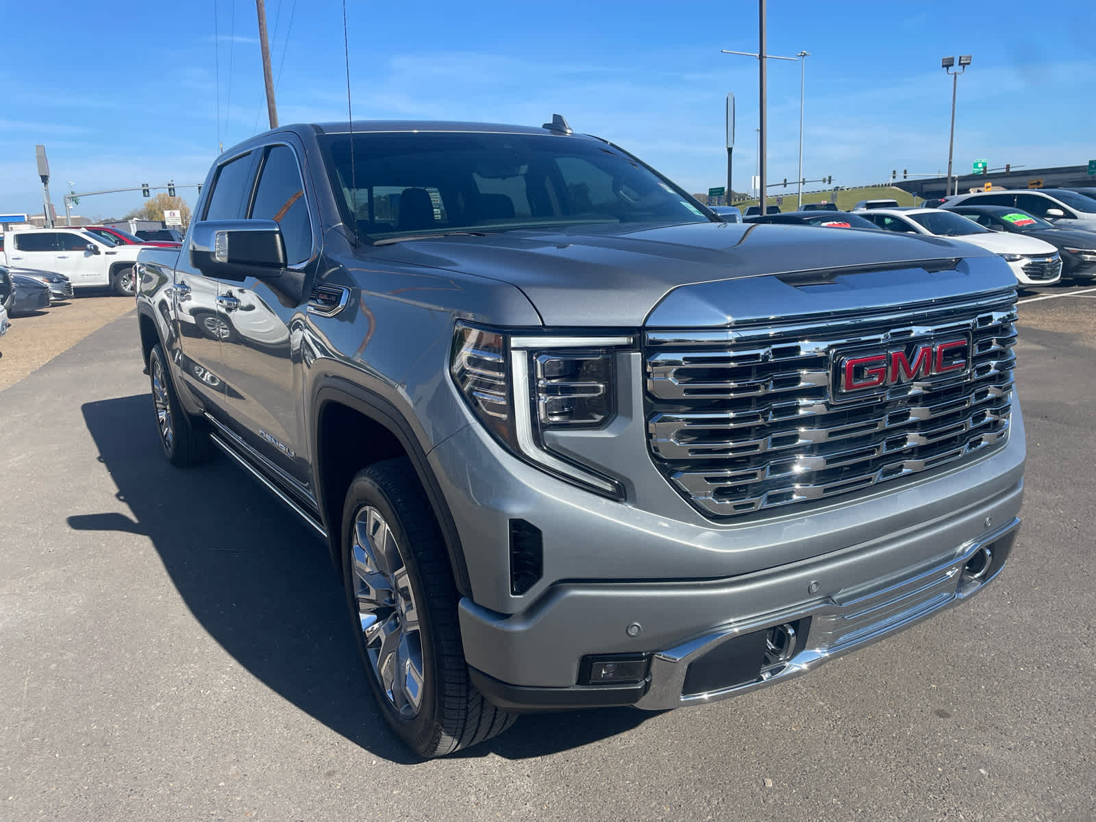 2025 GMC Sierra 1500 Denali's photo