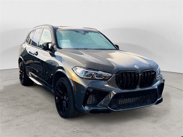2023 BMW X5 M Base's photo