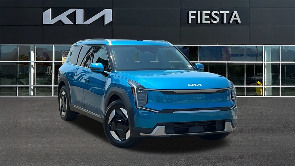 2026 Kia EV9 Wind's photo
