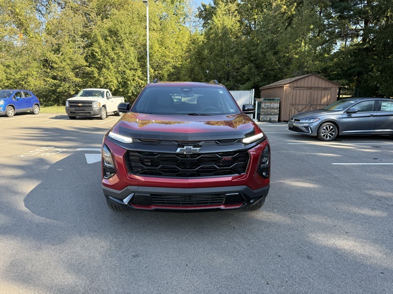 2025 Chevrolet Equinox RS photo 2