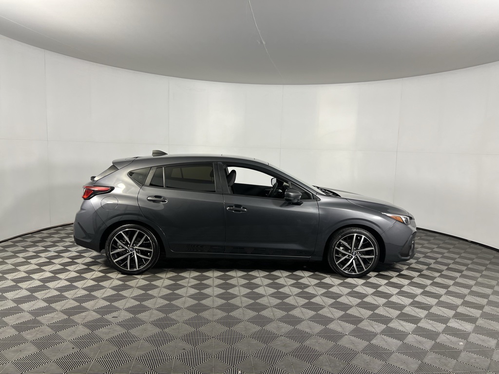 2024 Subaru Impreza Sport photo 2