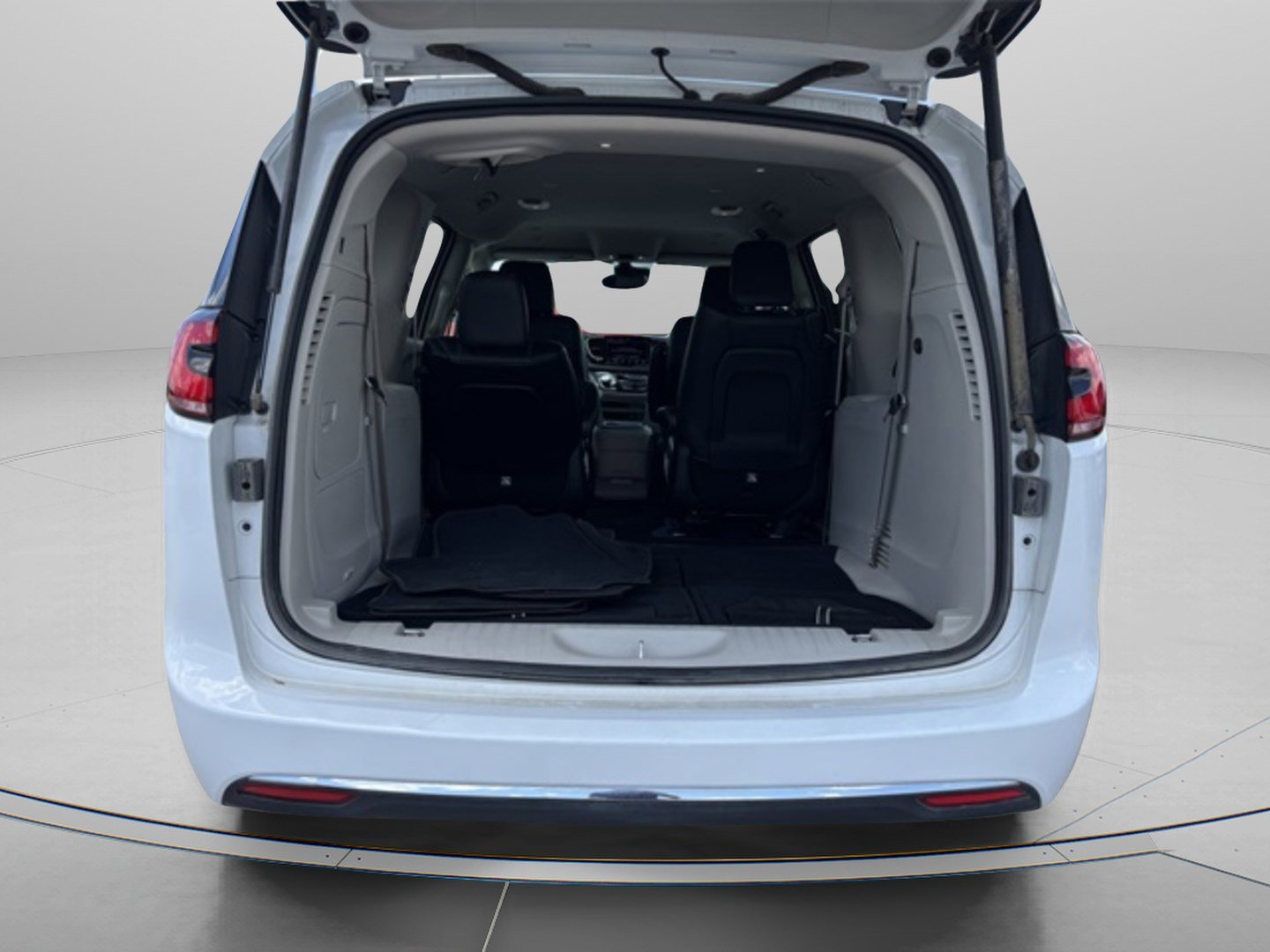 2022 Chrysler Pacifica Touring L photo 23
