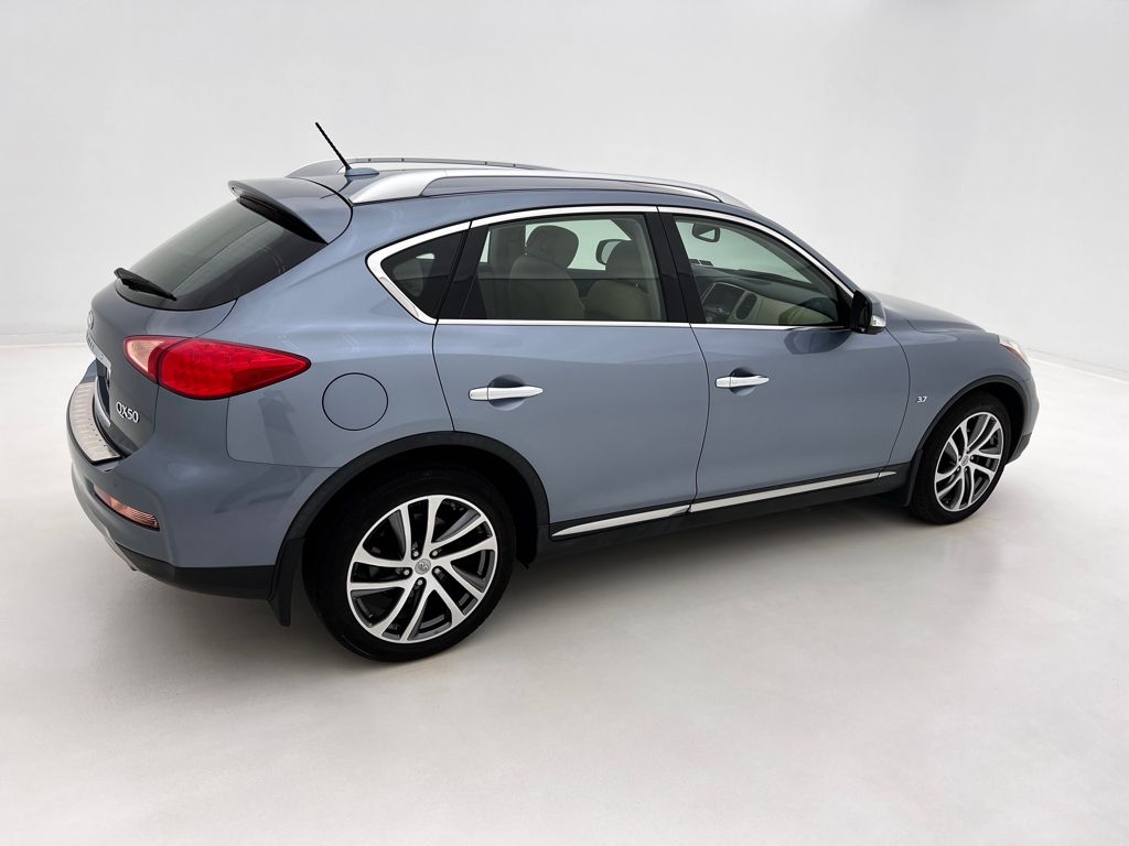 2017 Infiniti QX50 Base photo 7