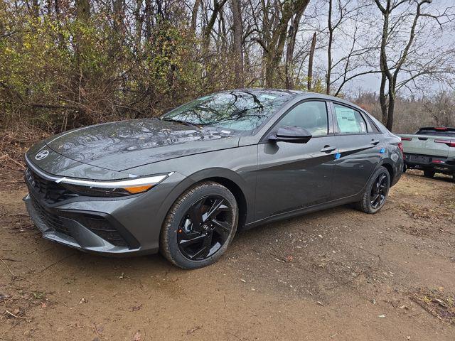 2026 Hyundai Elantra SEL's photo