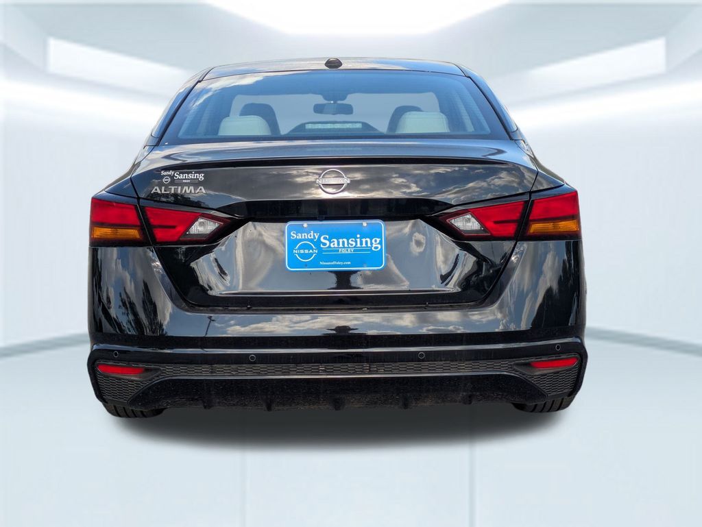 2025 Nissan Altima 2.5 S photo 4